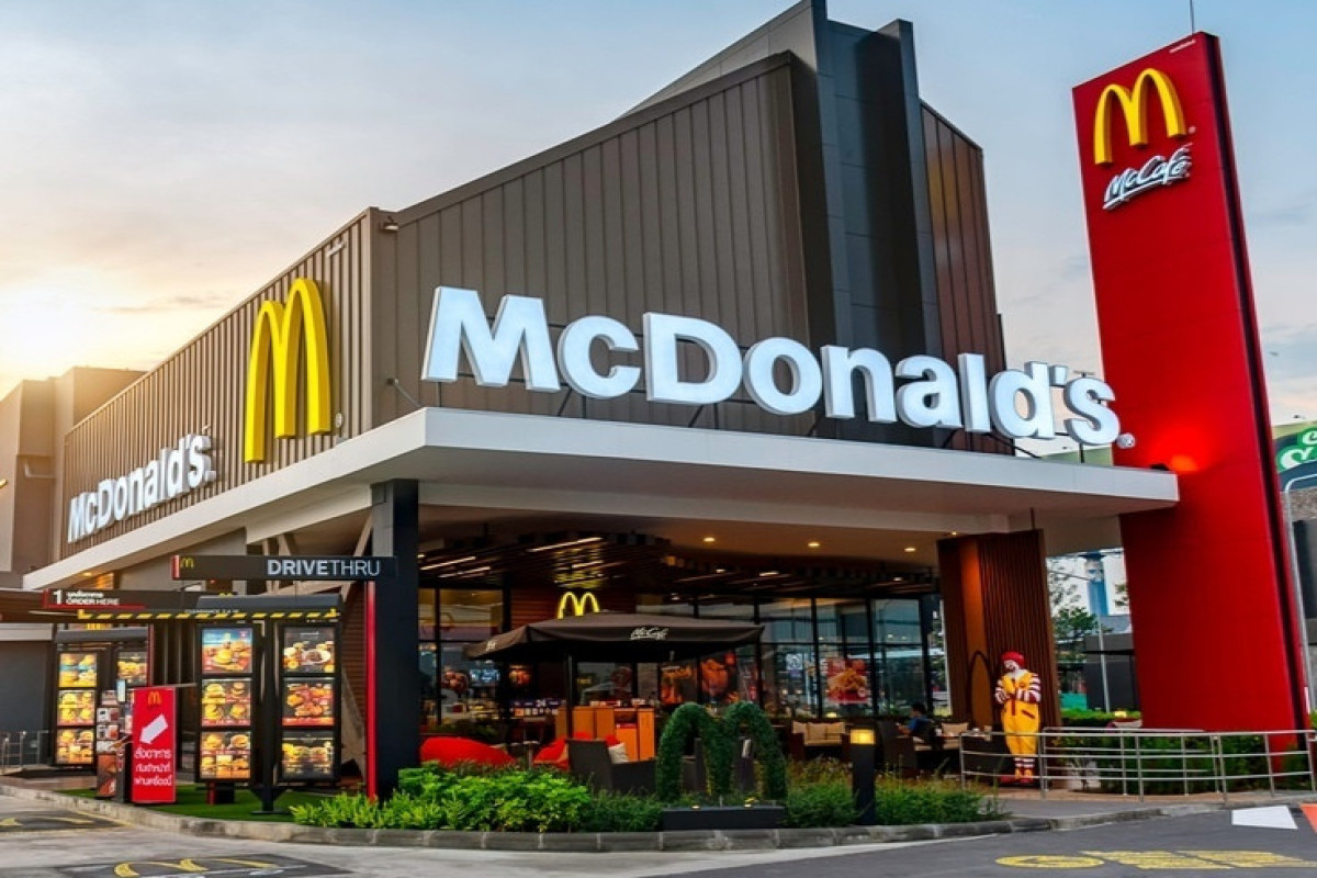 McDonald's временно закрывает офисы в США - ПРИЧИНА 