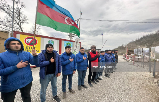 Акция на Лачинской дороге продолжается 122-й день