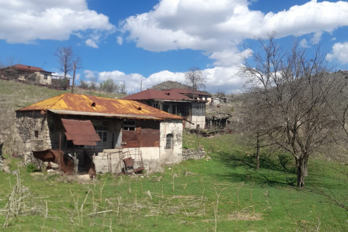 ANAMA: Разорвавшаяся в Лачине мина была заложена у входа в жилой дом-ФОТО 