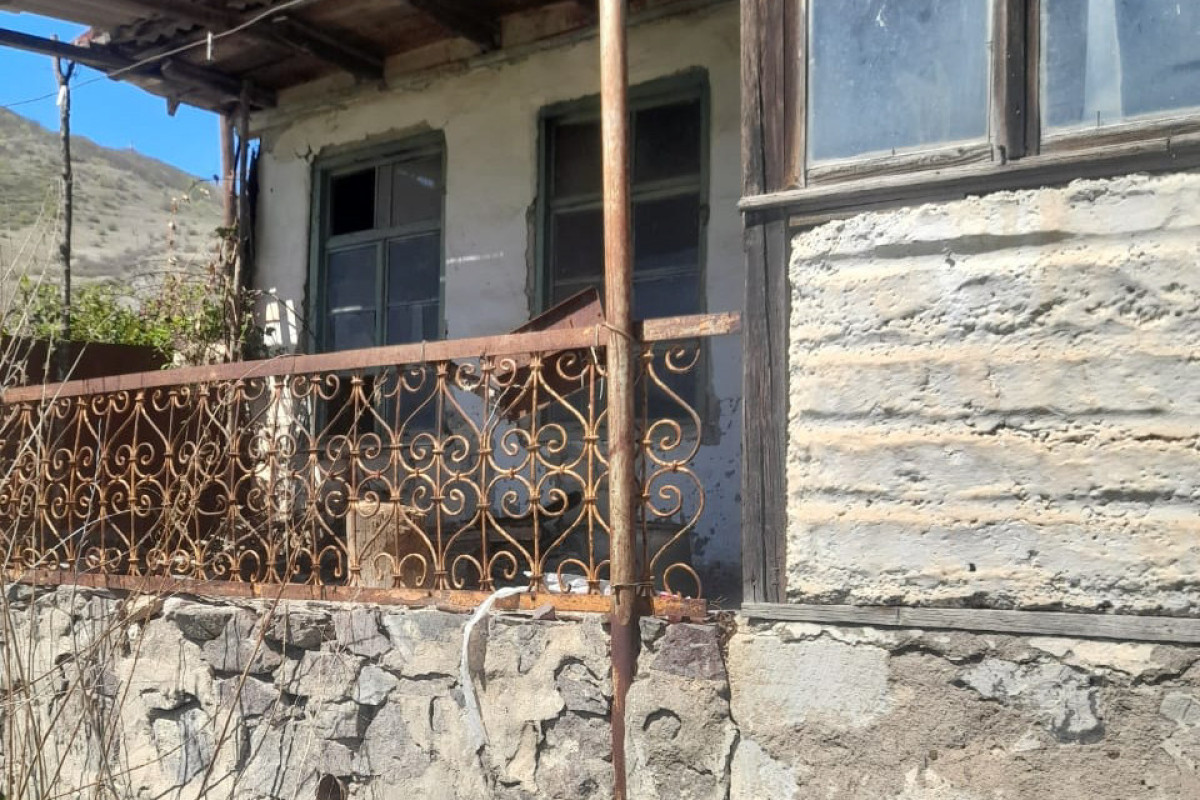 ANAMA: Разорвавшаяся в Лачине мина была заложена у входа в жилой дом-ФОТО 