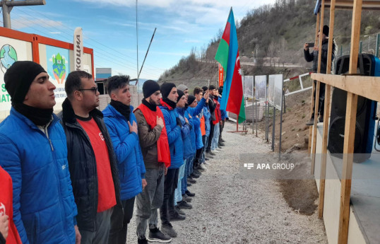 Экоактивисты продолжают протестовать на Лачинской дороге -ФОТО 