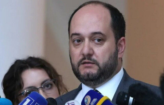 Глава аппарата Пашиняна: Инцидент с флагом Азербайджана может отбросить страну назад