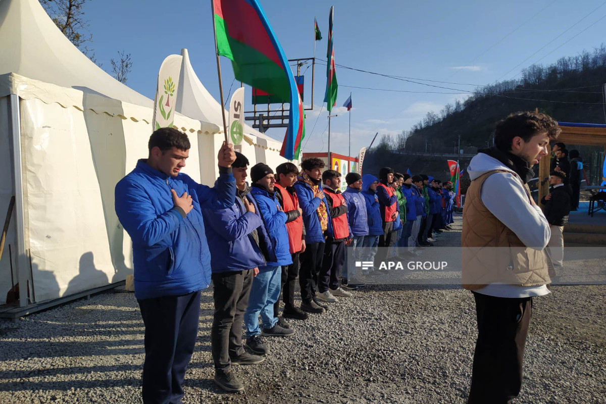 Экоакция на дороге Лачин-Ханкенди продолжается 131-й день-ФОТО 