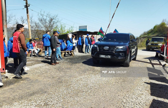 По дороге Лачин-Ханкенди проехали около 20 автомобилей РМК