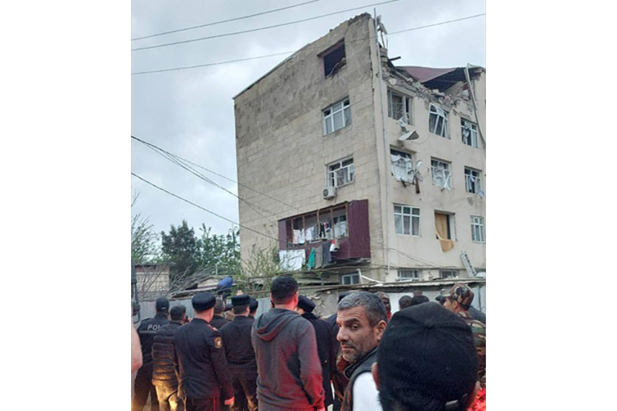 В Билясуваре в жилом здании прогремел взрыв, есть погибший и пострадавшие-ОБНОВЛЕНО -ВИДЕО 