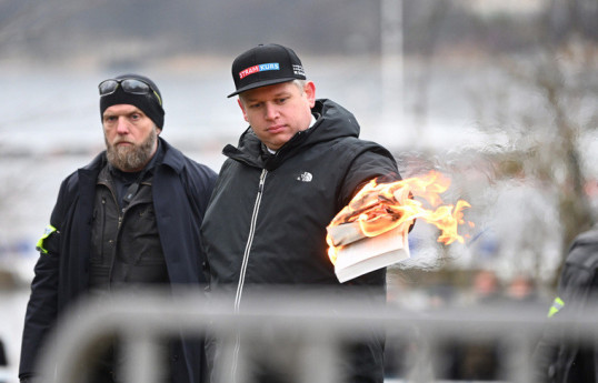 В Стокгольме вновь разрешили сжечь Коран