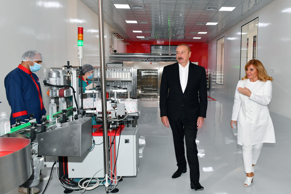 Ильхам Алиев принял участие в открытии завода по производству лекарств "Diamed"-ФОТО 