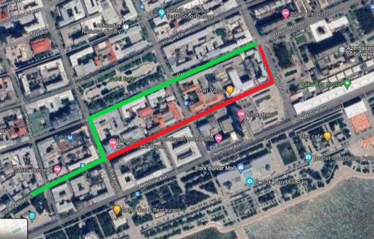 В Баку полностью закрывается одна из центральных дорог