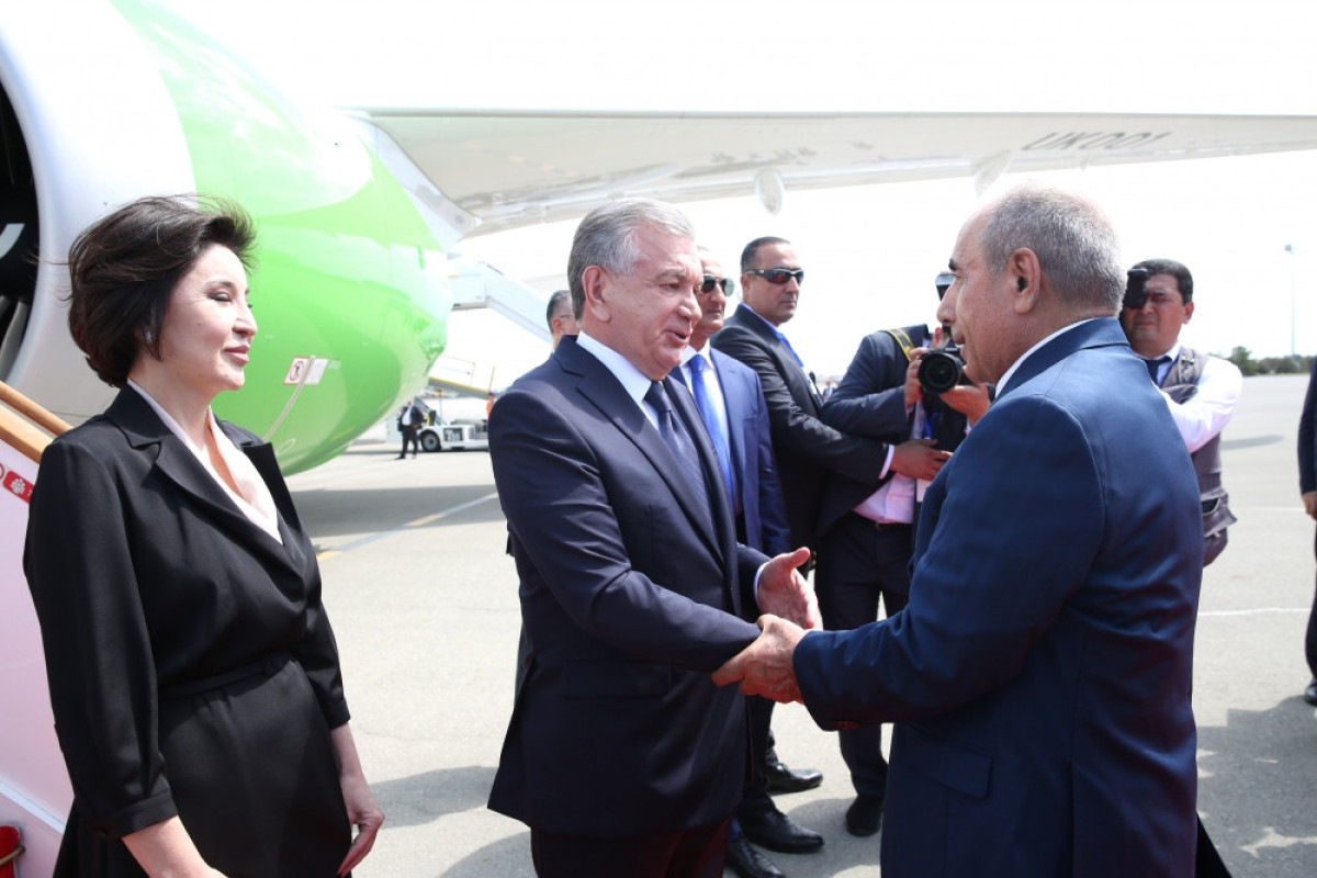 Президент Узбекистана прибыл в Азербайджан-ФОТО 