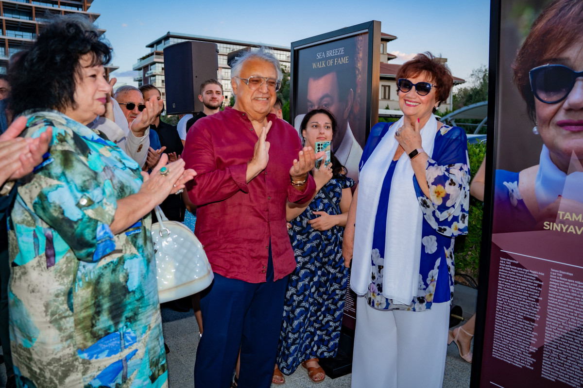 В Баку прошла церемония закладки звезд Муслима Магомаева и Тамары Синявской-ФОТО 