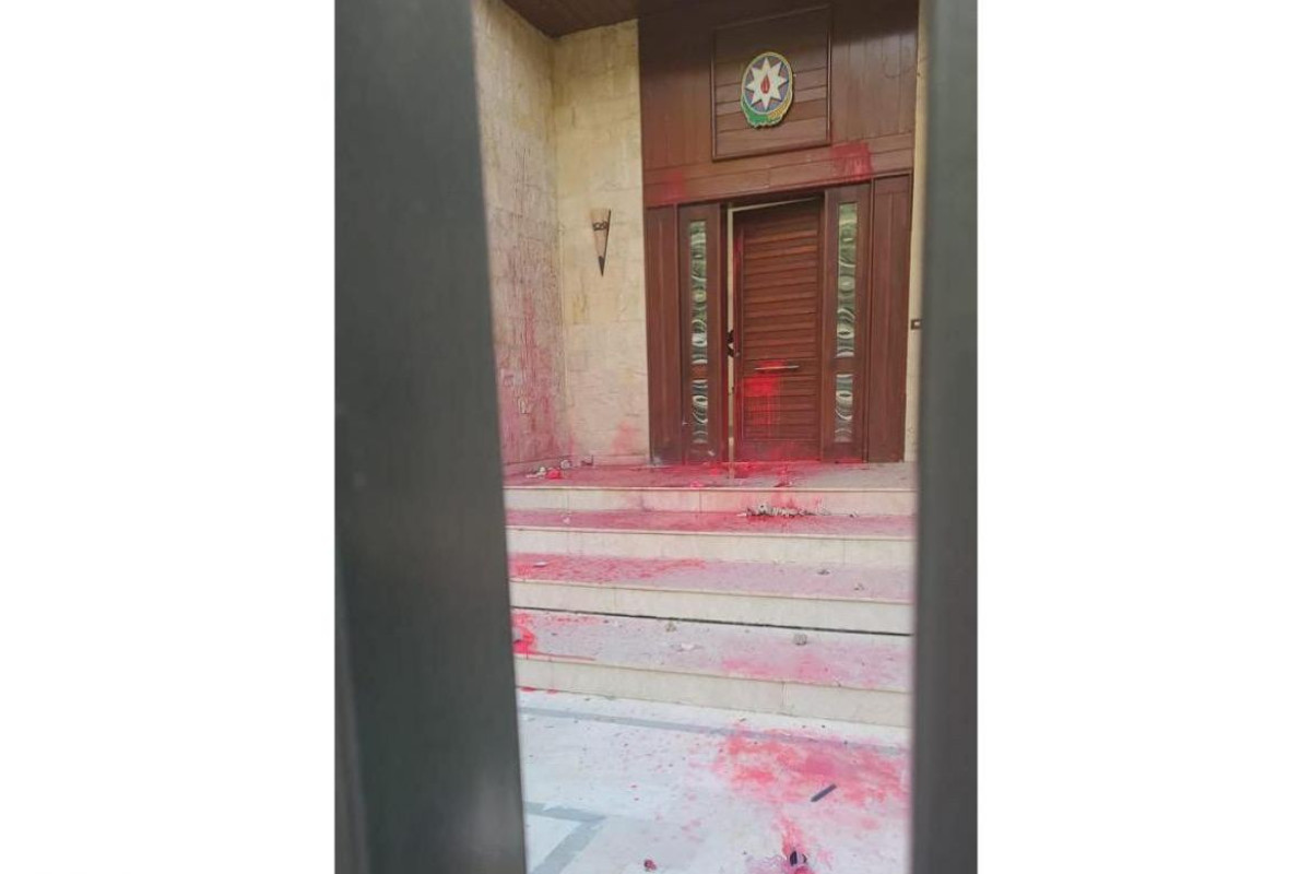 Армяне атаковали посольство Азербайджана в Ливане -ВИДЕО 