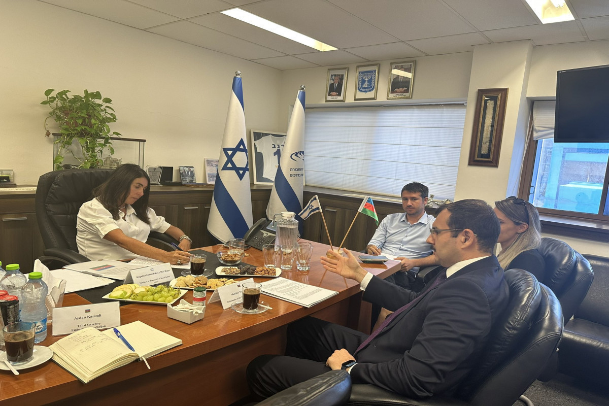 Посол Азербайджана обсудил с израильским министром Средний коридор