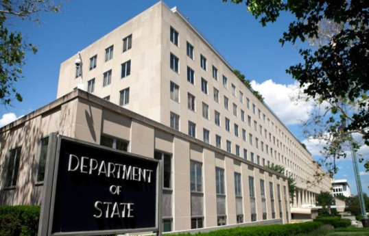Госдеп: США непрерывно работают с Баку и Ереваном над доставкой гумпомощи в Карабах