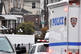 Мужчина зарезал четырех членов семьи и ранил двух полицейских в Нью-Йорке