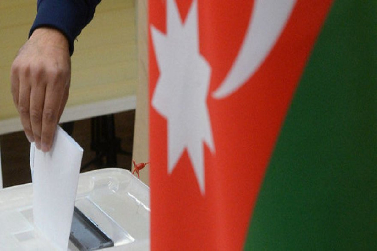 ЦИК Азербайджана объявил дату внеочередных президентских выборов в 2024 году