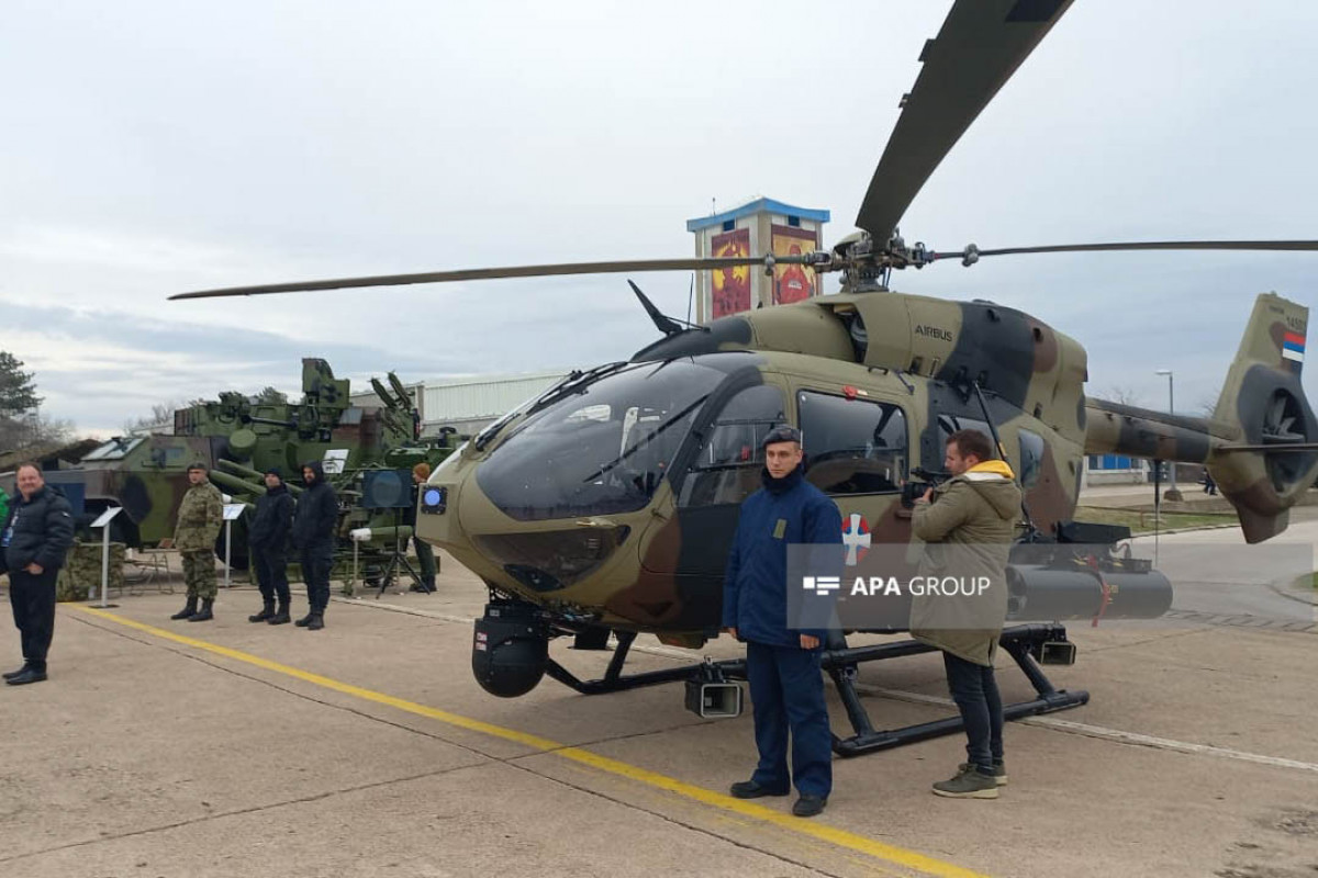 Президенты Ильхам Алиев и Александар Вучич осмотрели военную технику и оборудование-ФОТО 