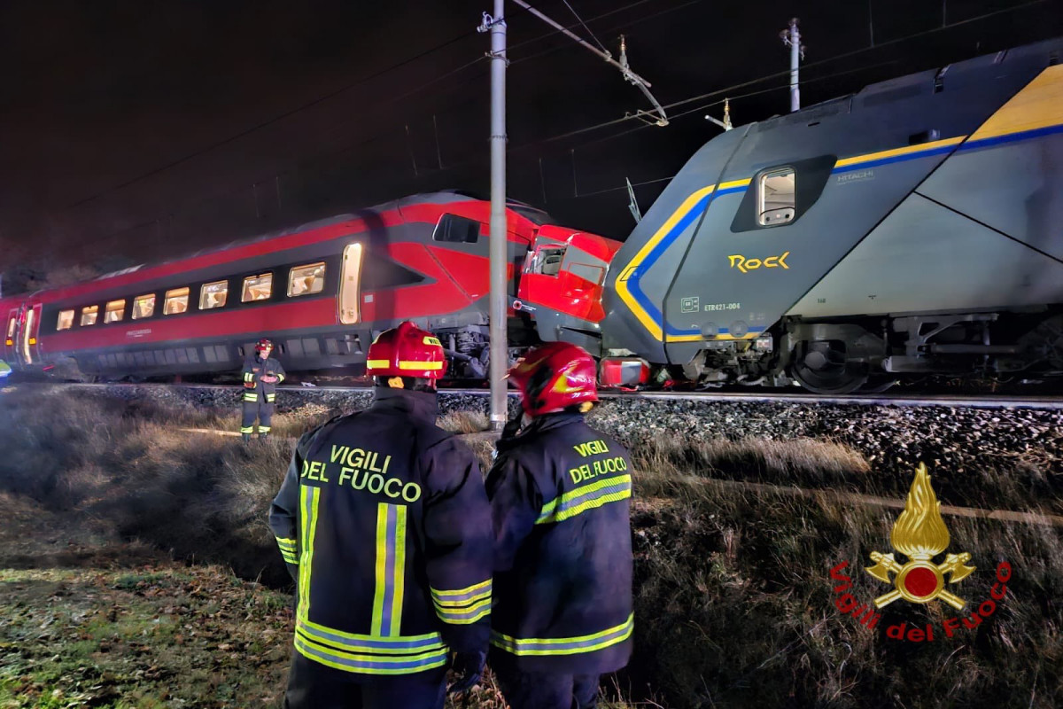 В Италии столкнулись скоростные поезда, пострадали 17 человек-ВИДЕО 