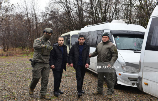 Азербайджан и Армения обменялись военнопленными-ВИДЕО 