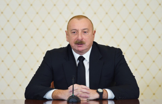Ильхам Алиев: Ряд политических лидеров во Франции стараются быть больше армянами, чем сами армяне