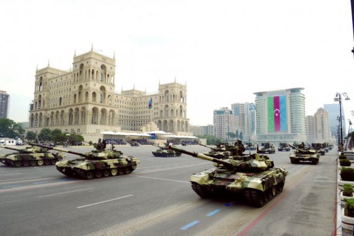 Азербайджан увеличивает оборонный бюджет