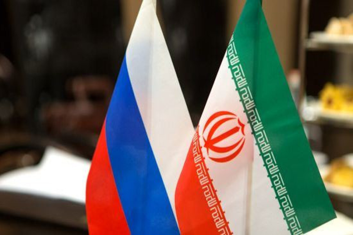 Россия и Иран будут торговать в рублях и риалах