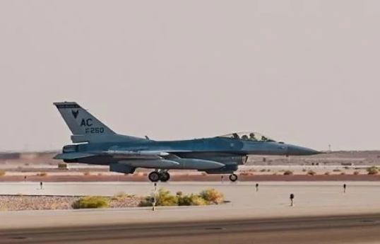США потопили три судна хуситов в Красном море