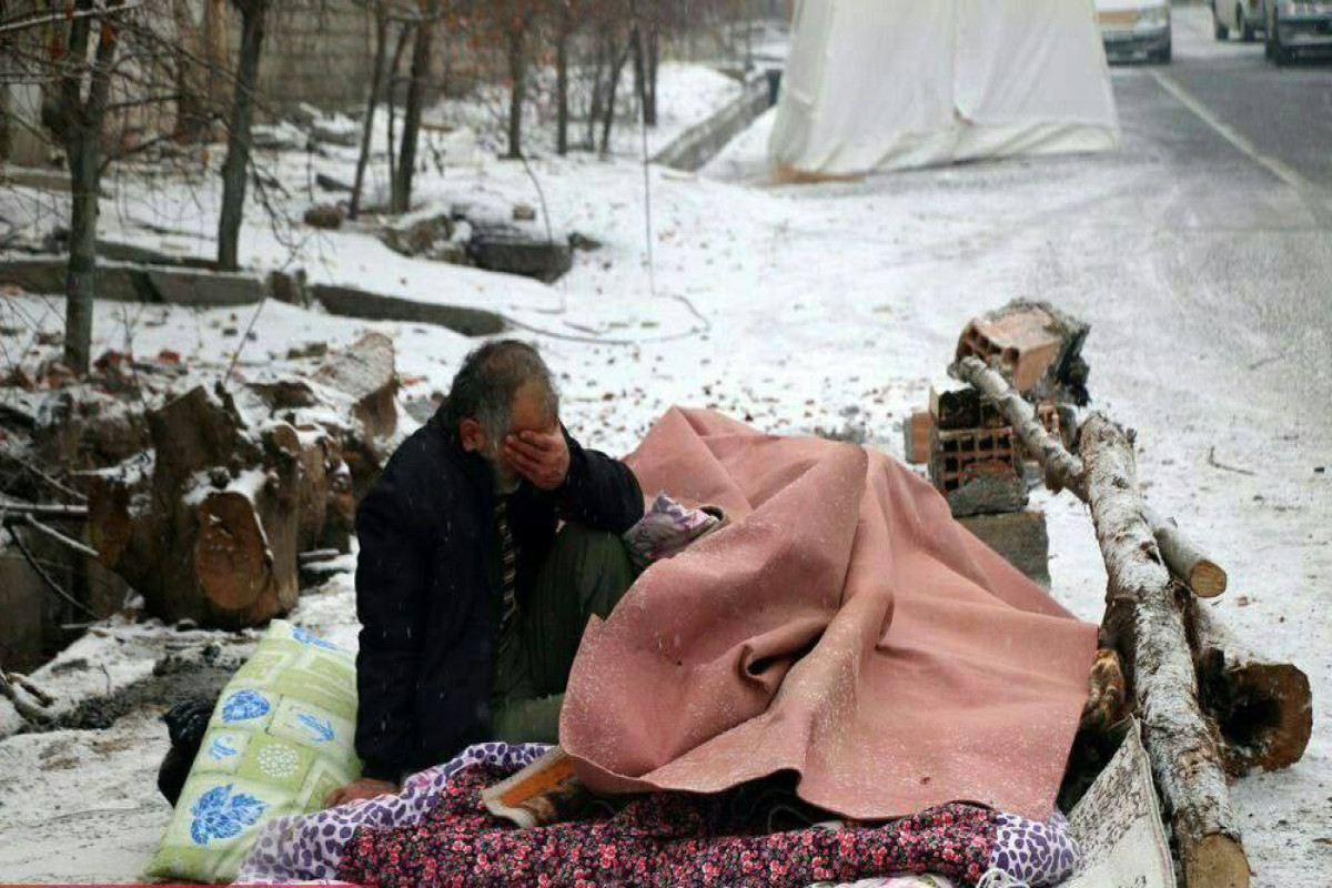 Иран препятствует оказанию помощи этническим азербайджанцам, пострадавшим в Хойе