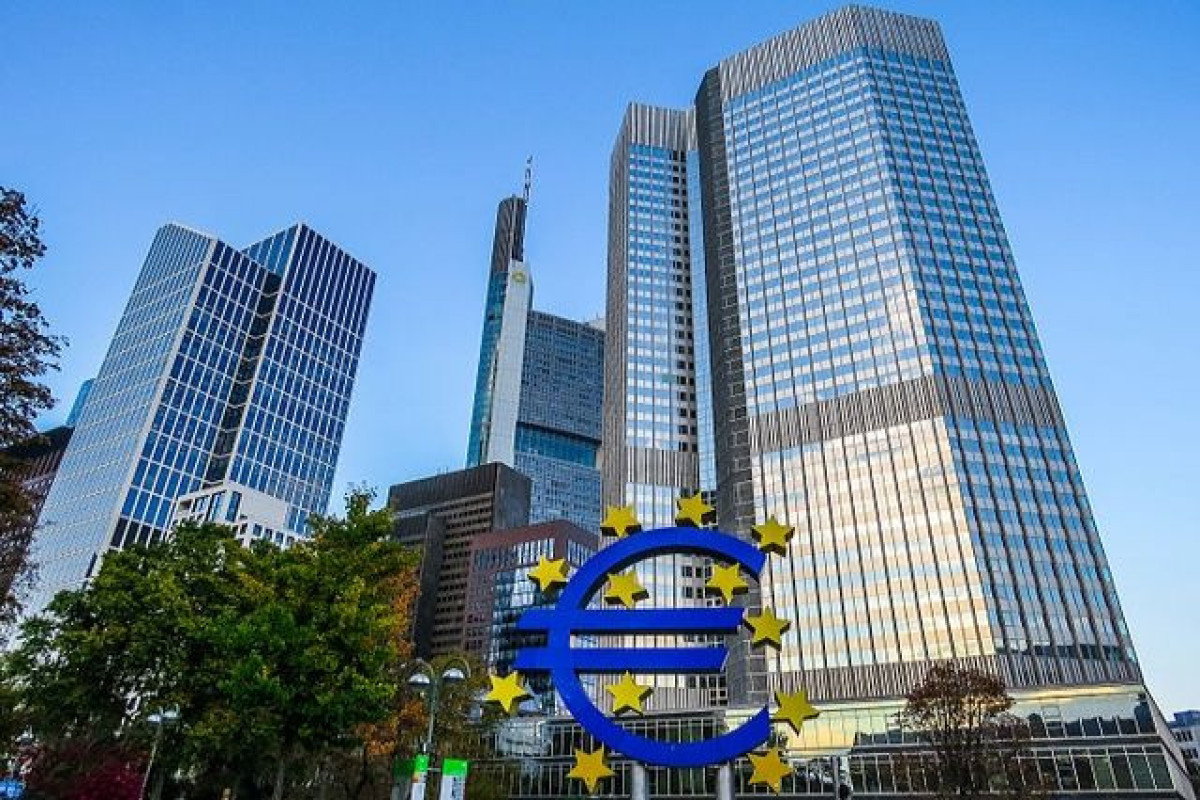 Европейский центральный банк значительно поднял базовую ставку