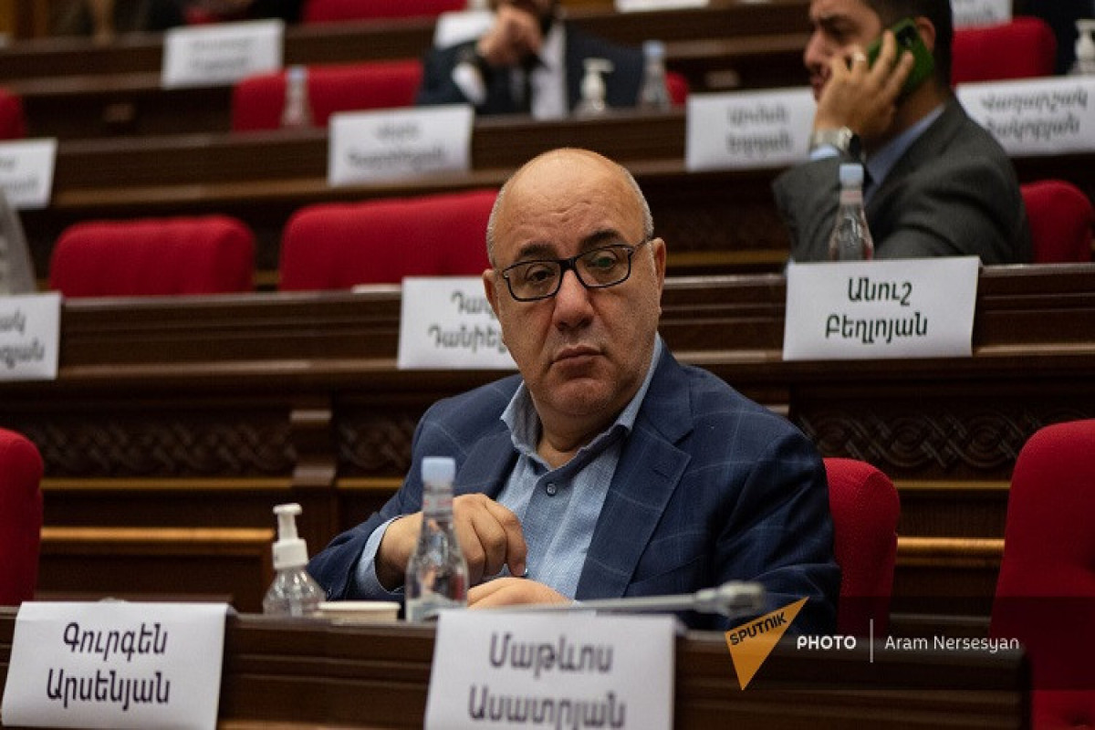 Депутат Гурген Арсенян: Ради армян Карабаха мы не можем рисковать Арменией – ВЫ ВООБЩЕ КТО ТАКИЕ, АРА? 