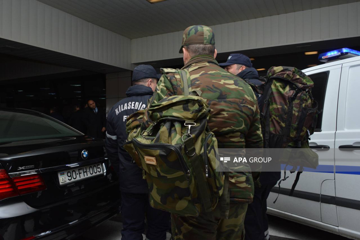 Группа отправившихся в Турцию сотрудников МЧС Азербайджана достигла Аданы
-ФОТО -ОБНОВЛЕНО-1 