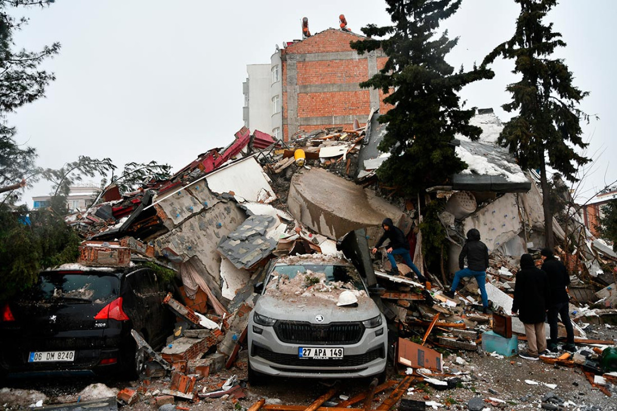 Число погибших при землетрясении в Турции достигло 5 894, пострадали 34 810  человек- ФОТО -ВИДЕО -ОБНОВЛЕНО 