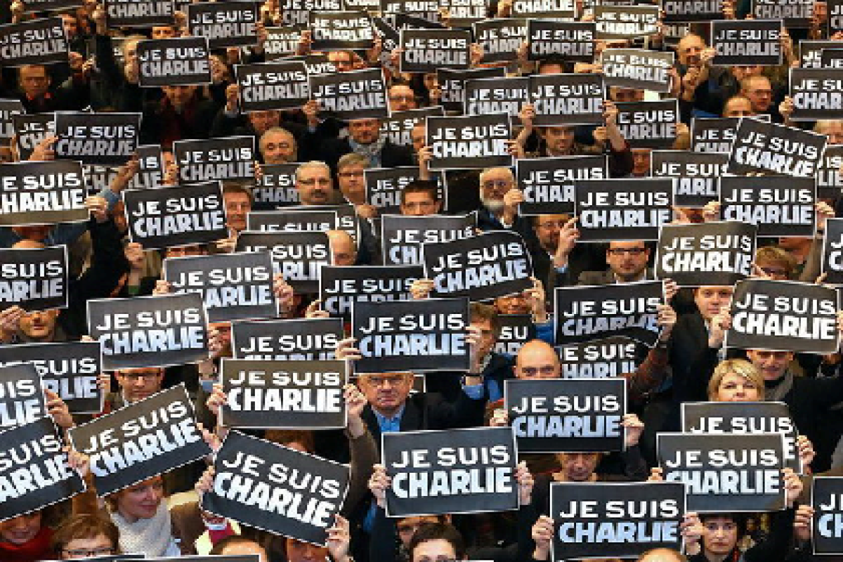 Charlie Hebdo опустился ниже плинтуса и оскорбил память погибших в Турции – ЭТО НЕ СВОБОДА СЛОВА -ФОТО 