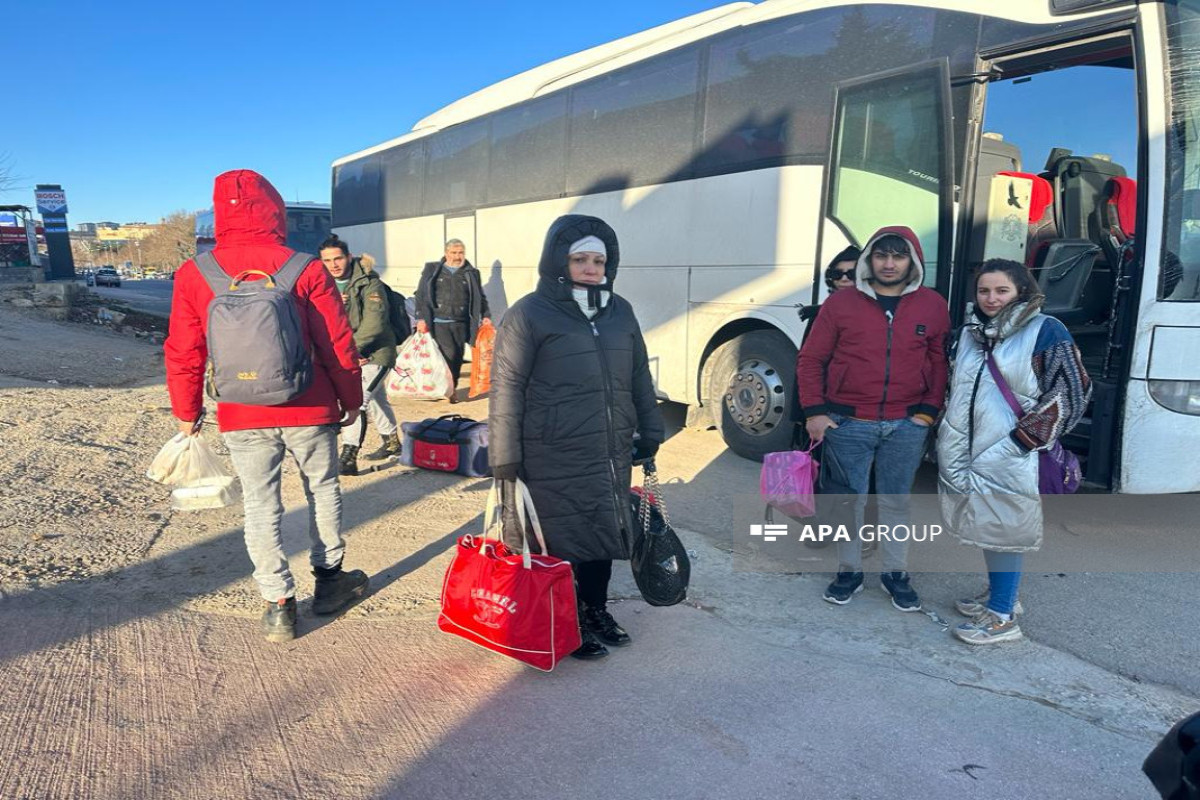 Из Аданы в Азербайджан отправились на автобусе 46 человек