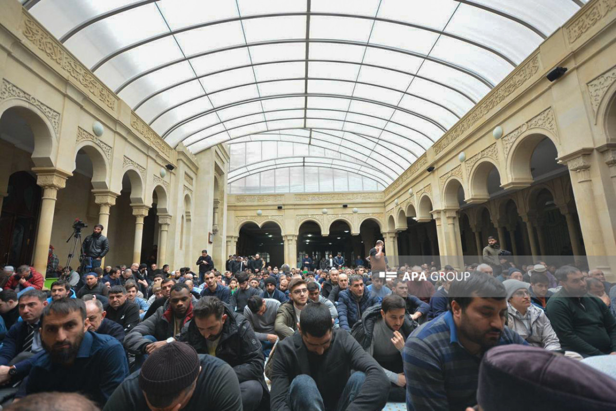 В мечетях Азербайджана совершен джаназа-намаз по погибшим при землетрясении в Турции -ФОТО 