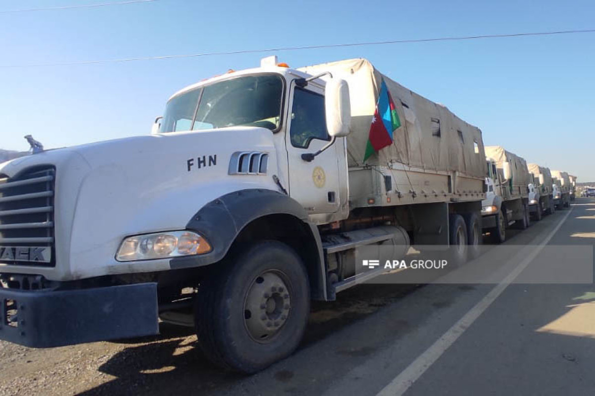 В Кахраманмараш прибыла очередная автоколонна с гумпомощью от МЧС Азербайджана