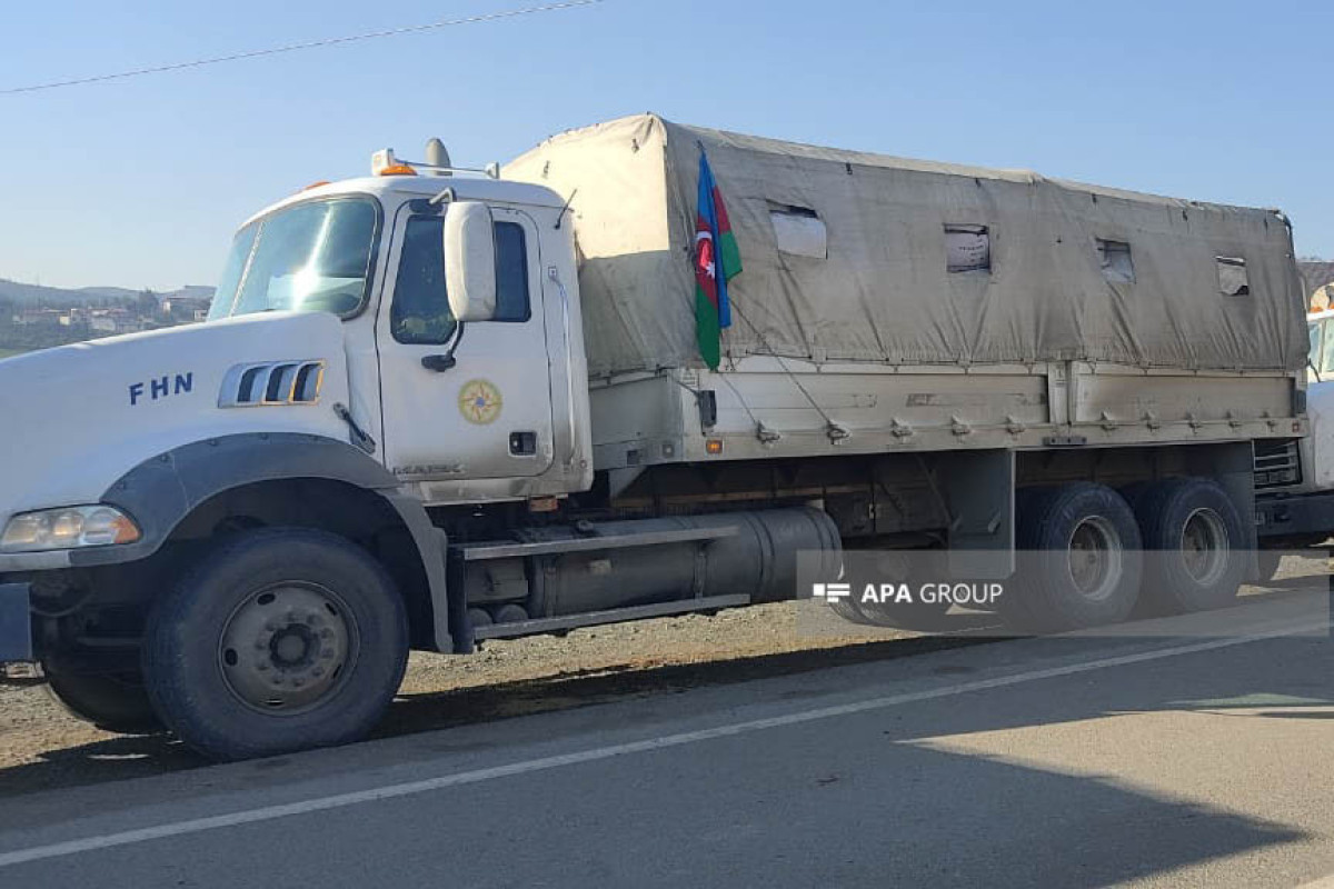 В Кахраманмараш прибыла очередная автоколонна с гумпомощью от МЧС Азербайджана