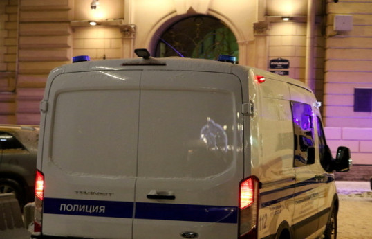 Двух азербайджанцев пырнули ножом в Петербурге из-за спора о парковке