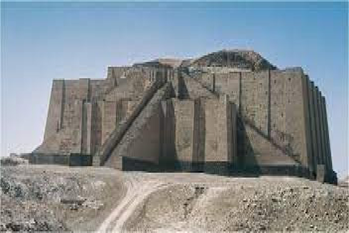 На юге Ирака обнаружили шумерский храм и царский дворец возрастом 4,5 тыс. лет