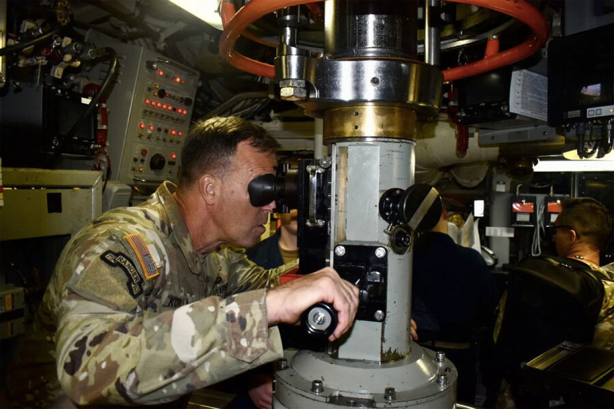 ВМС США добавят в экипажи подводных лодок специалистов по кибервойне