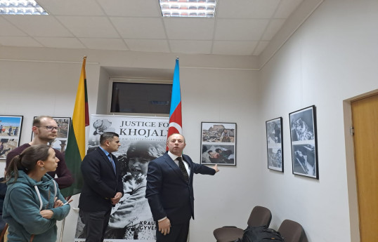 Состоялась фотовыставка литовского журналиста - свидетеля Ходжалинского геноцида-ФОТО 