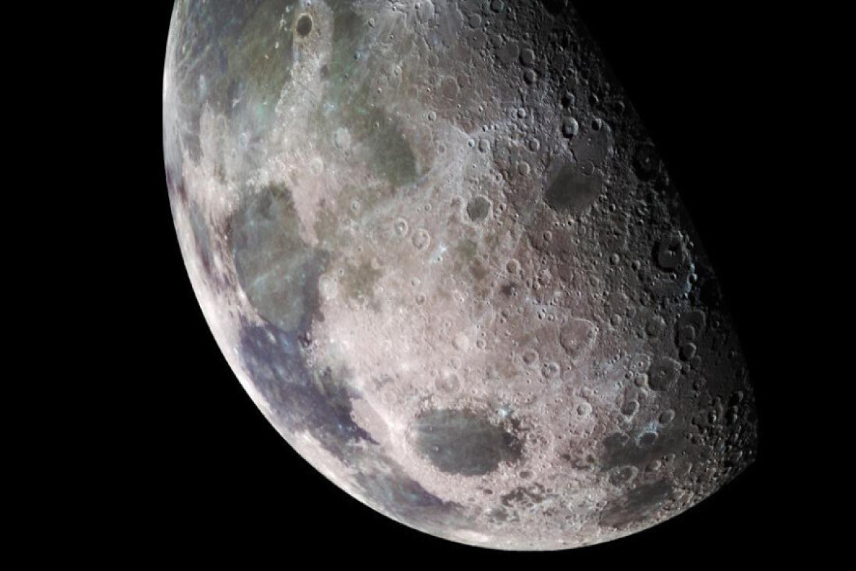 Глава NASA: Китай может заявить свои права на владение обширными участками Луны