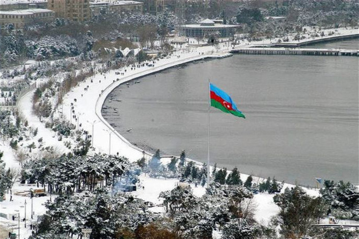 В Баку ожидаются сильный ветер, снег и морозы 