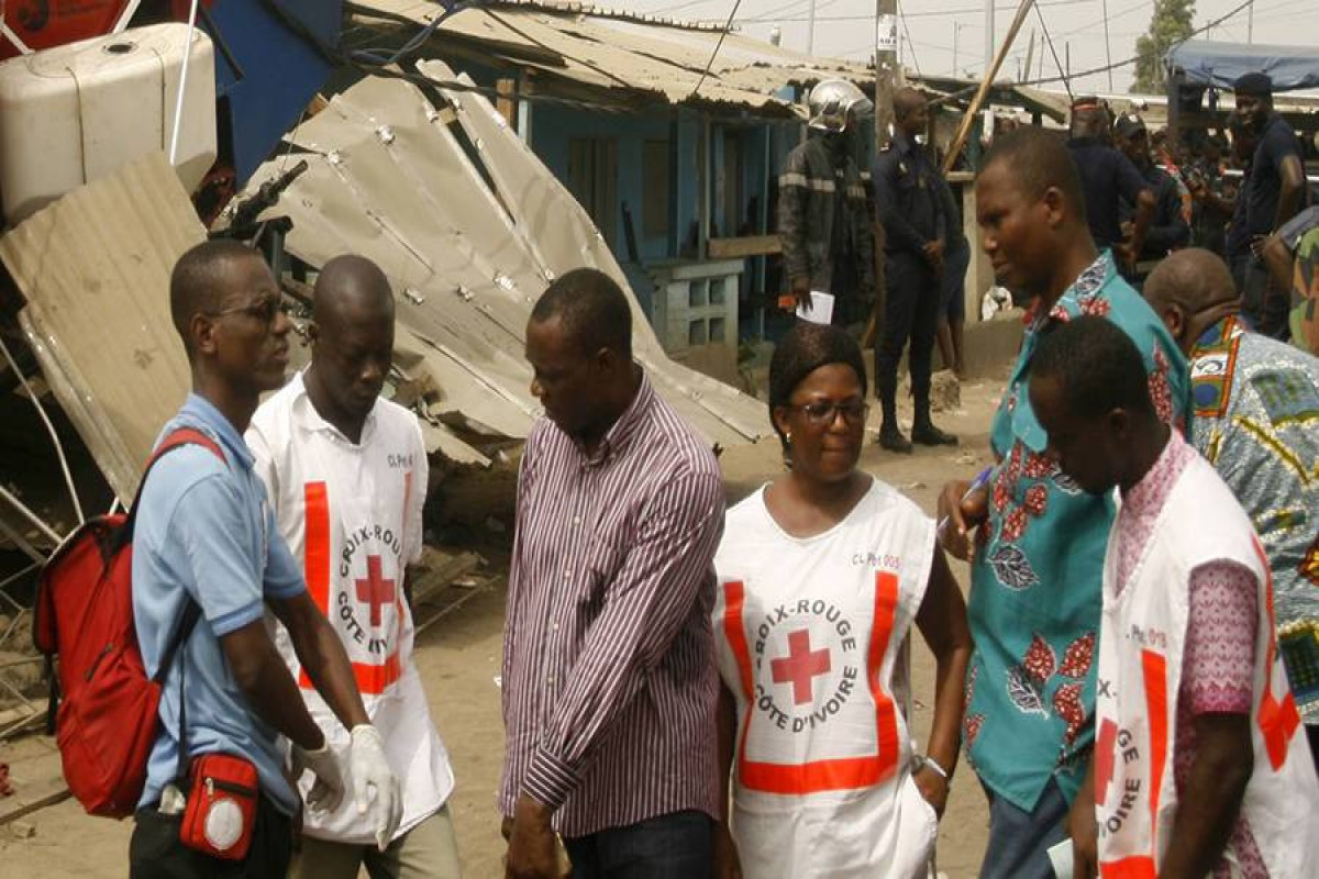 В Кот-д'Ивуаре при столкновении двух автобусов погибли 14 человек