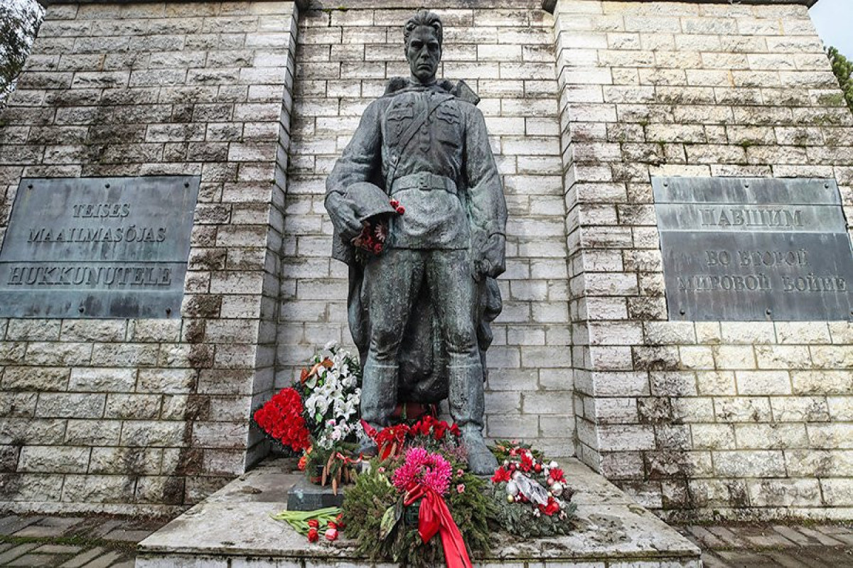 Эстония потратит более 900 тысяч евро на демонтаж советских памятников