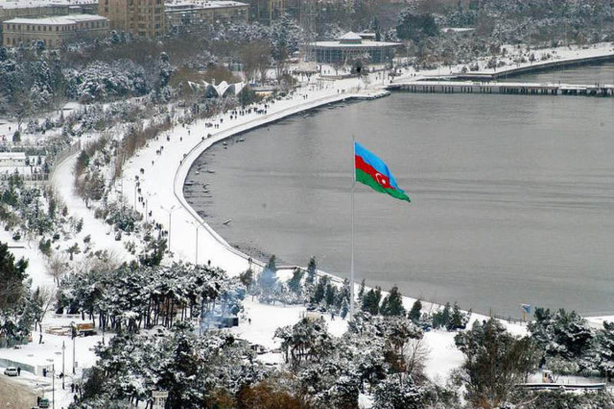 В Баку в воскресенье ожидается снег и гололед