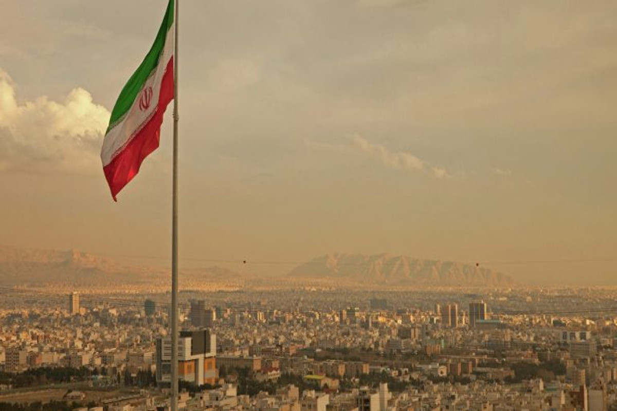 Граждане Ирана массово переезжают в Канаду, ОАЭ и Турцию