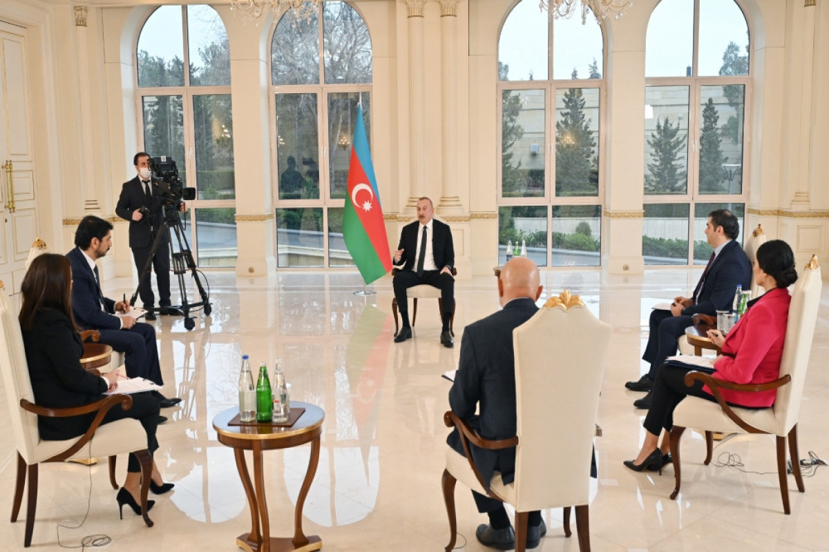 Президент Ильхам Алиев дал интервью местным телеканалам-ФОТО -ВИДЕО -ОБНОВЛЕНО 1 