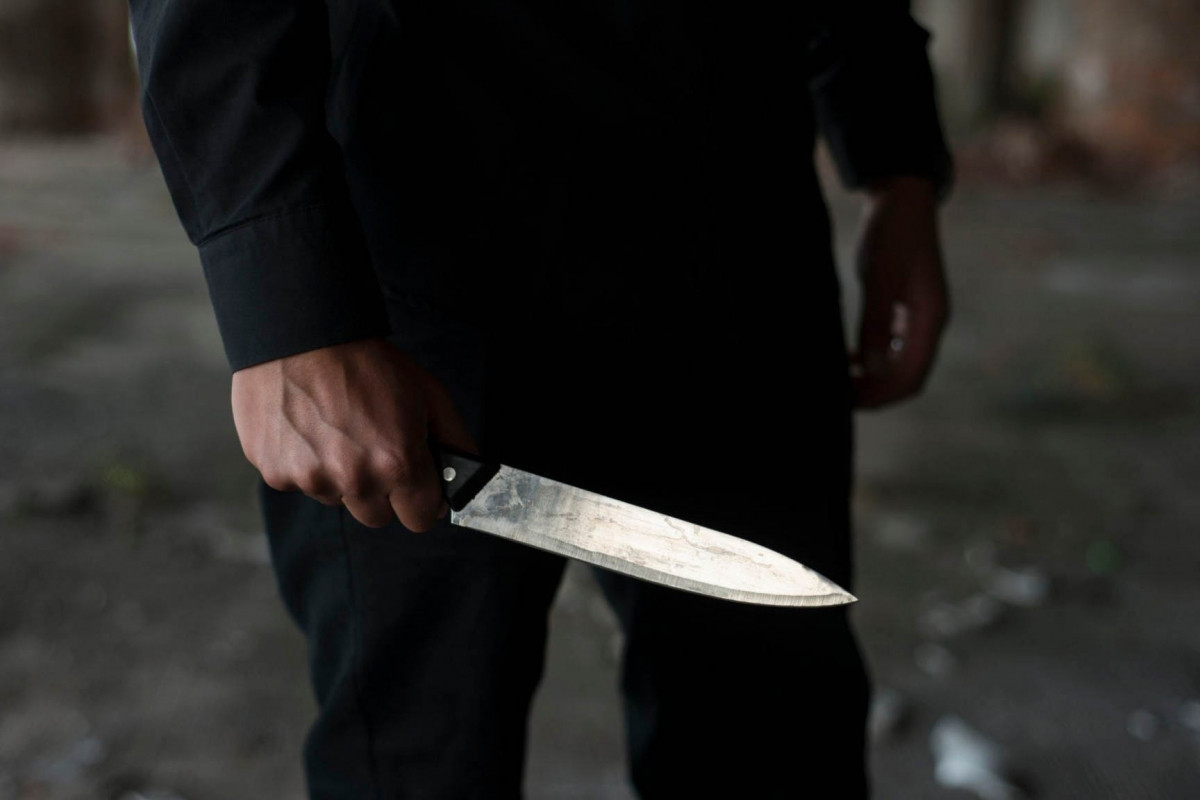 В Азербайджане мужчина зарезал 67-летнюю жену