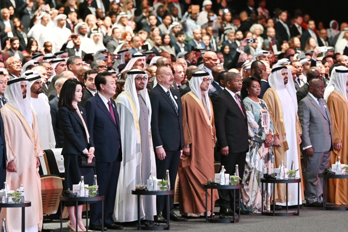 Президент Азербайджана выступил на церемонии открытия Недели устойчивого развития в Абу-Даби-ОБНОВЛЕНО 