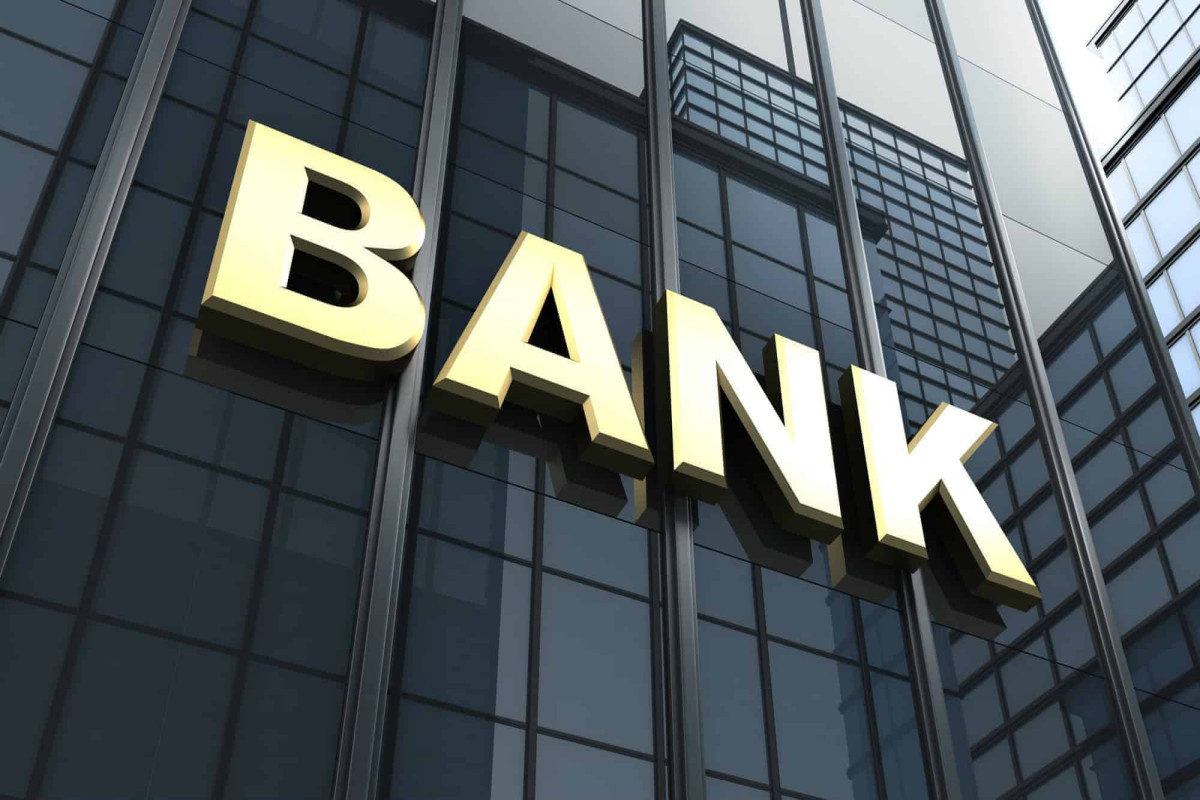 В Баку совершена неудачная попытка ограбления банка